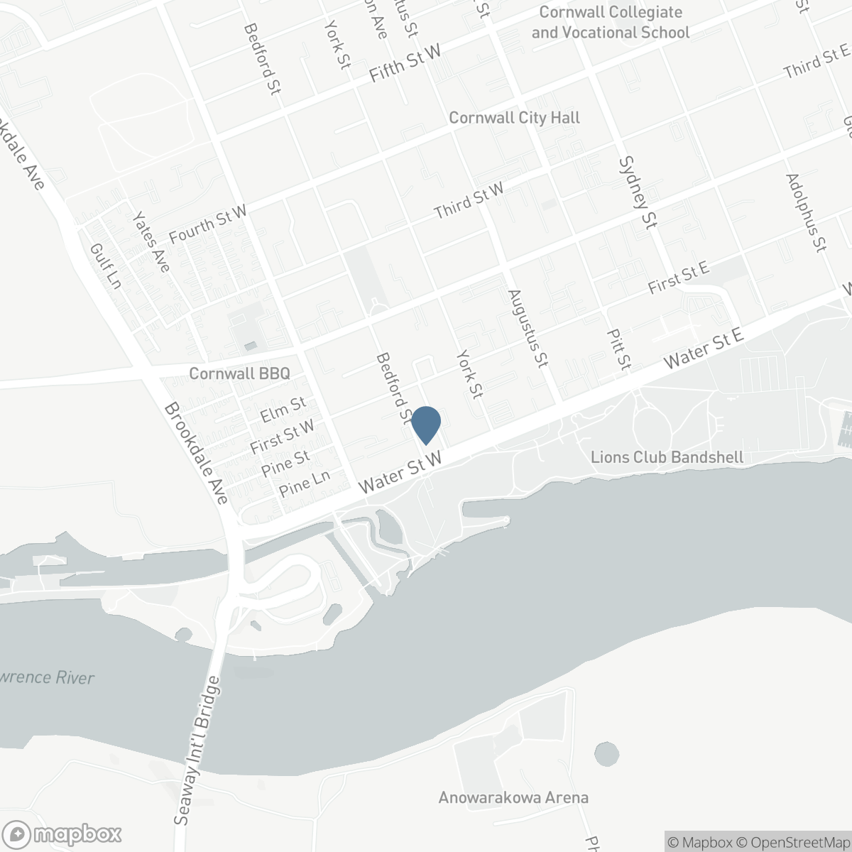 6 WHITEHEAD STREET, Cornwall, Ontario K6H 1M3